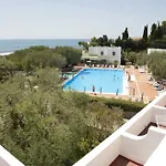 Torre Oliva 4* ポリカストロ・ブッセンティーノ